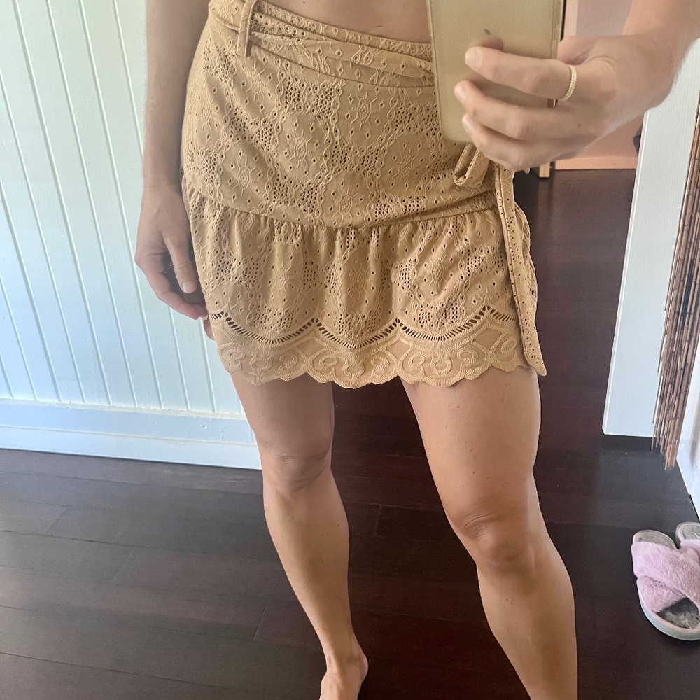 Cute flowy skirt